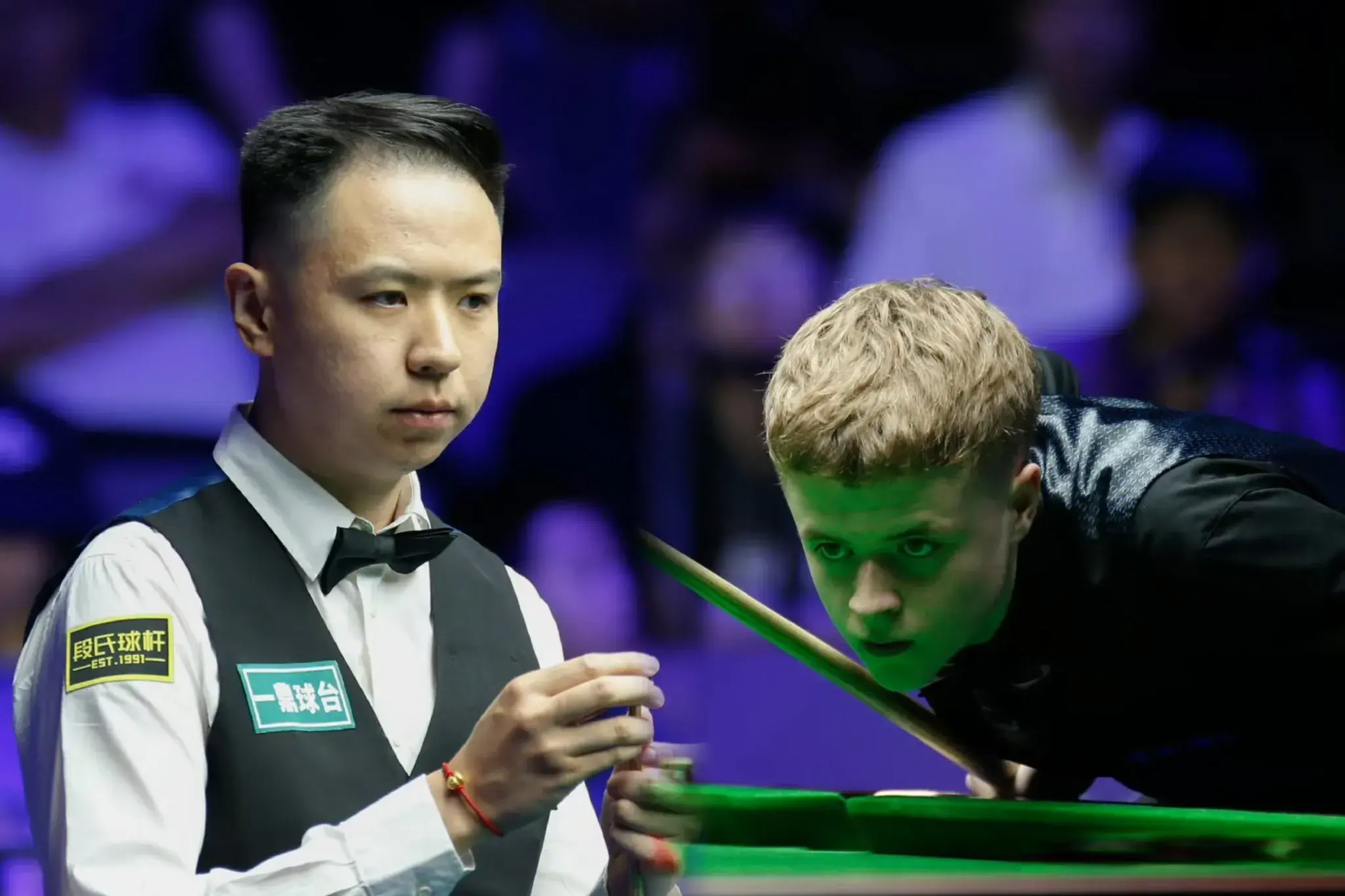 日将展开的, 马克, 霍金斯 日将展开的, 马克, 霍金斯