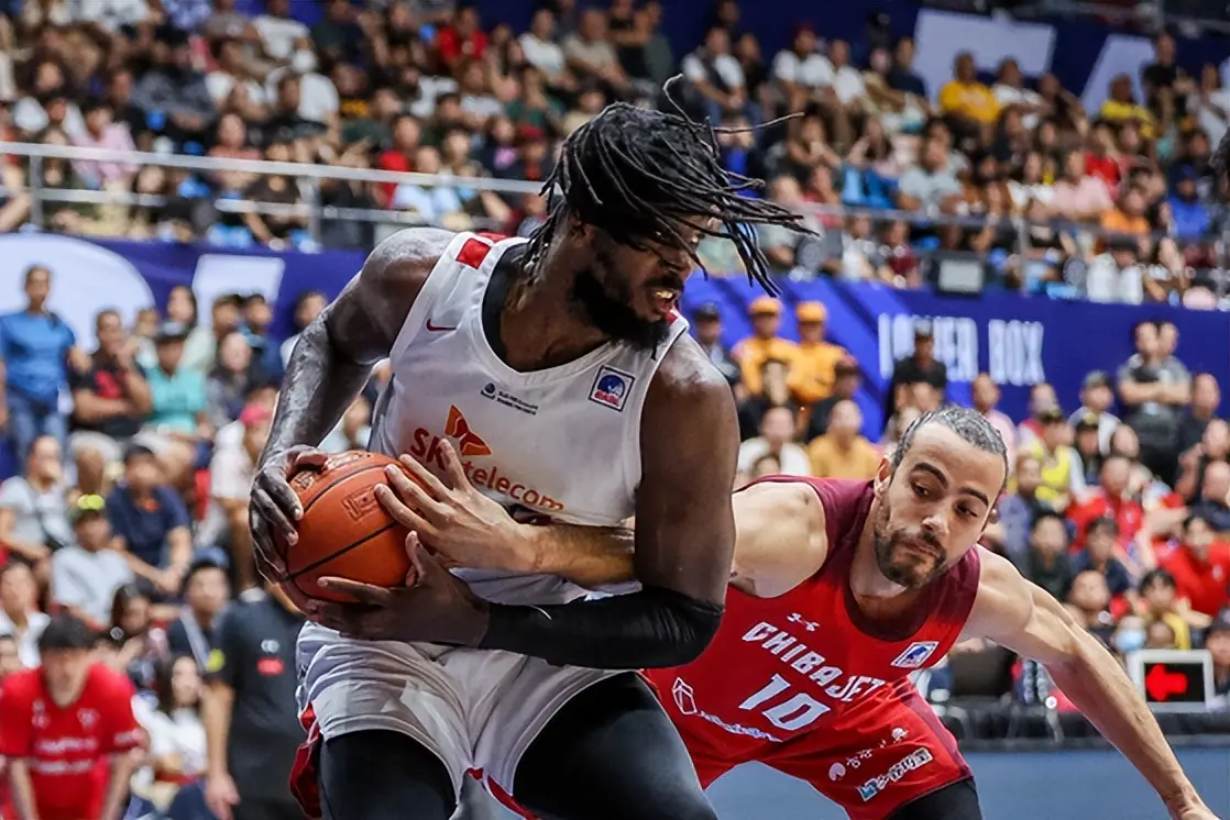 他的年龄不 他的年龄不