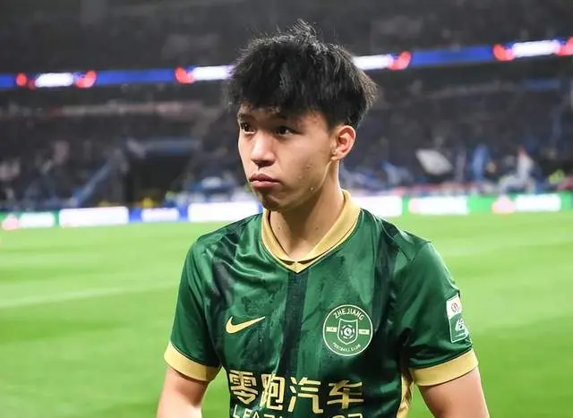 向余望此前 向余望此前