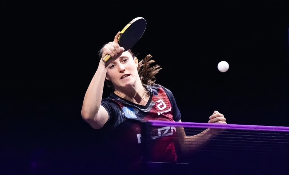 中占据明显, 扳回一局, 斯佐科斯 中占据明显, 扳回一局, 斯佐科斯